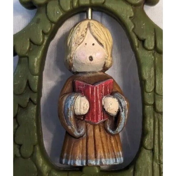 8 Angels Christmas Ornaments Caroler Twirl Around Beaded Knit Ceramic Lot 1976 - Picture 16 of 16